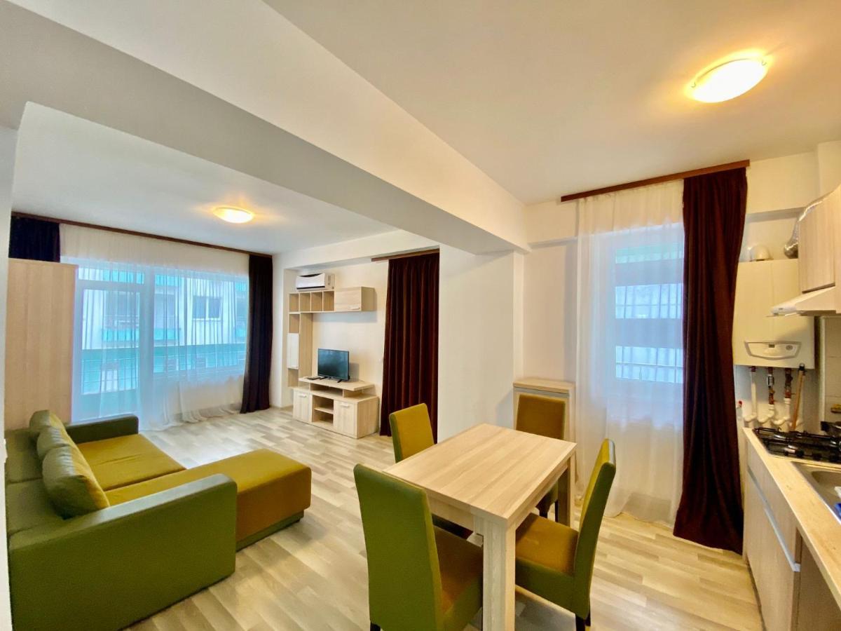 Catalina Summerland Apartaments Mamaia Nord Eksteriør billede