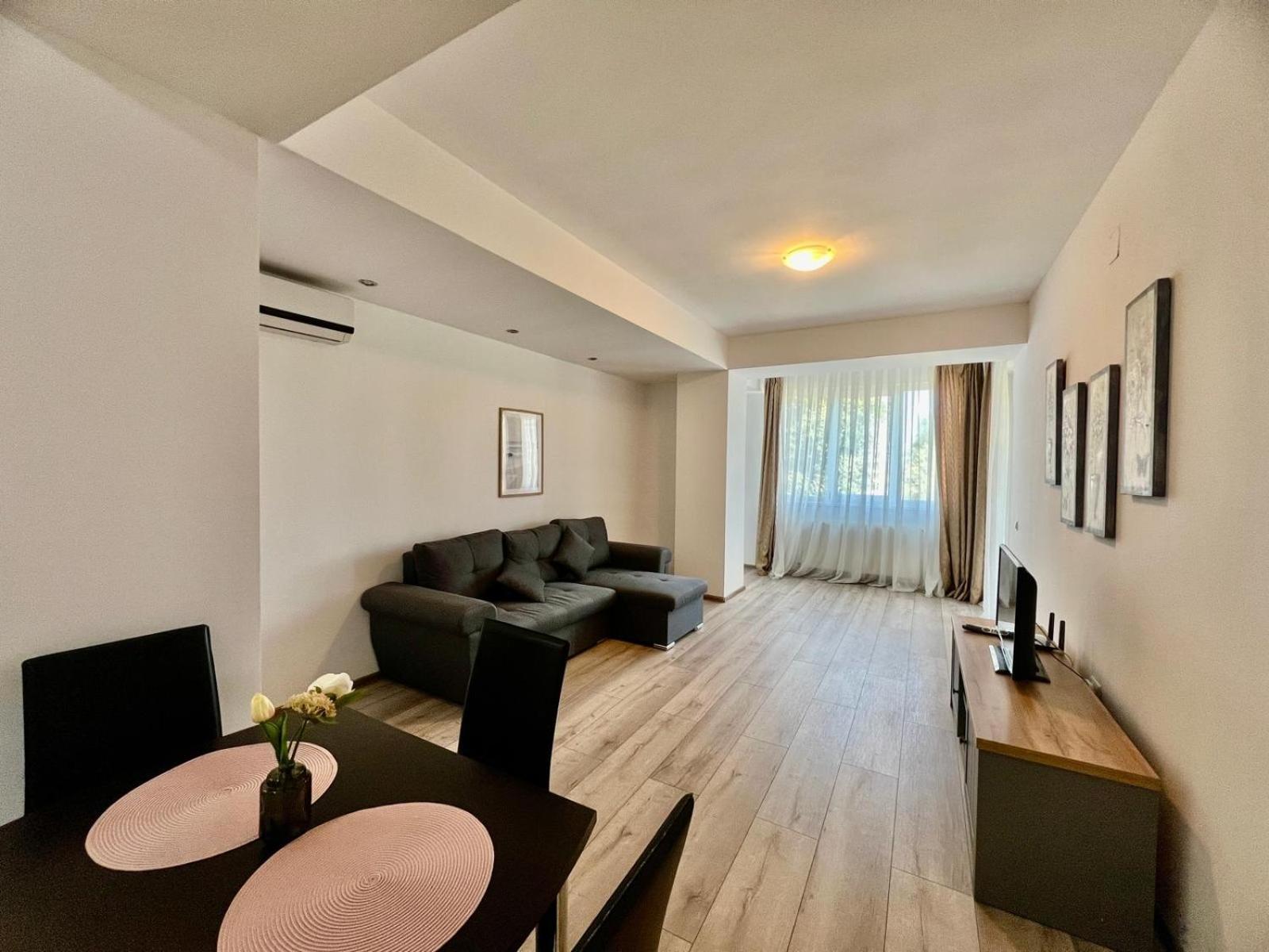 Catalina Summerland Apartaments Mamaia Nord Eksteriør billede